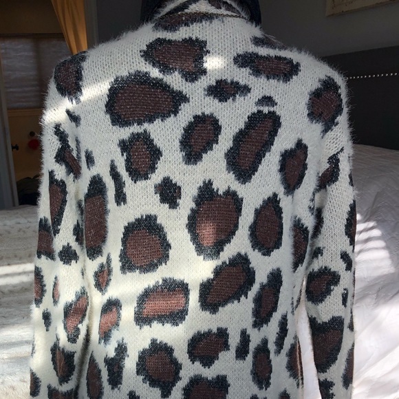 Animal print sweater - Picture 5 of 6